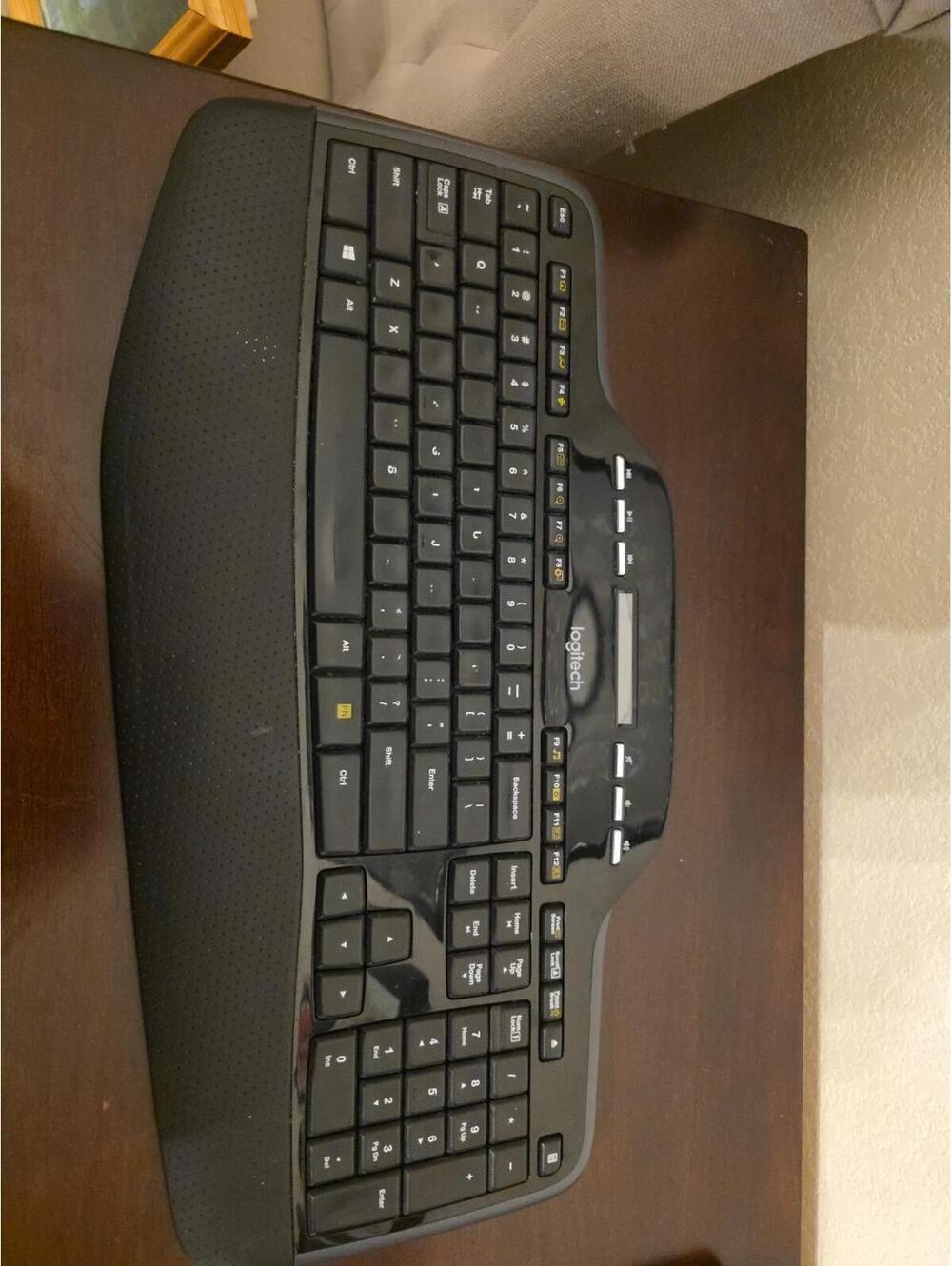 Logitech MK710 Wireless Keyboard No Dongle ~Tested Working
